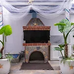 아파트 House Katerina Mediterranean *